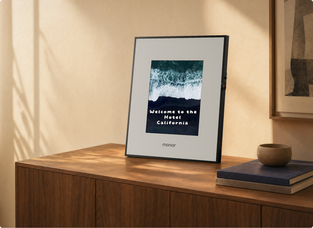 Monar The first Hi-Fi Canvas Speaker